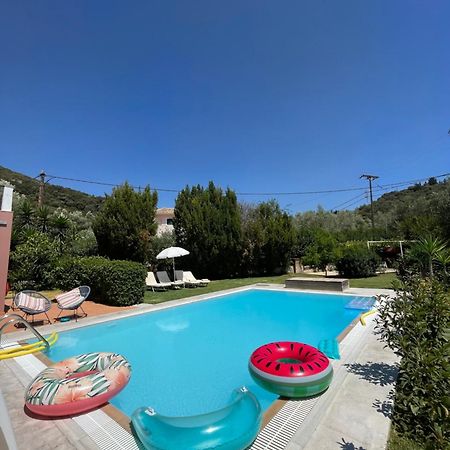 Gialos Villas 1-2 With A Private Pool ميكروس جيالوس المظهر الخارجي الصورة