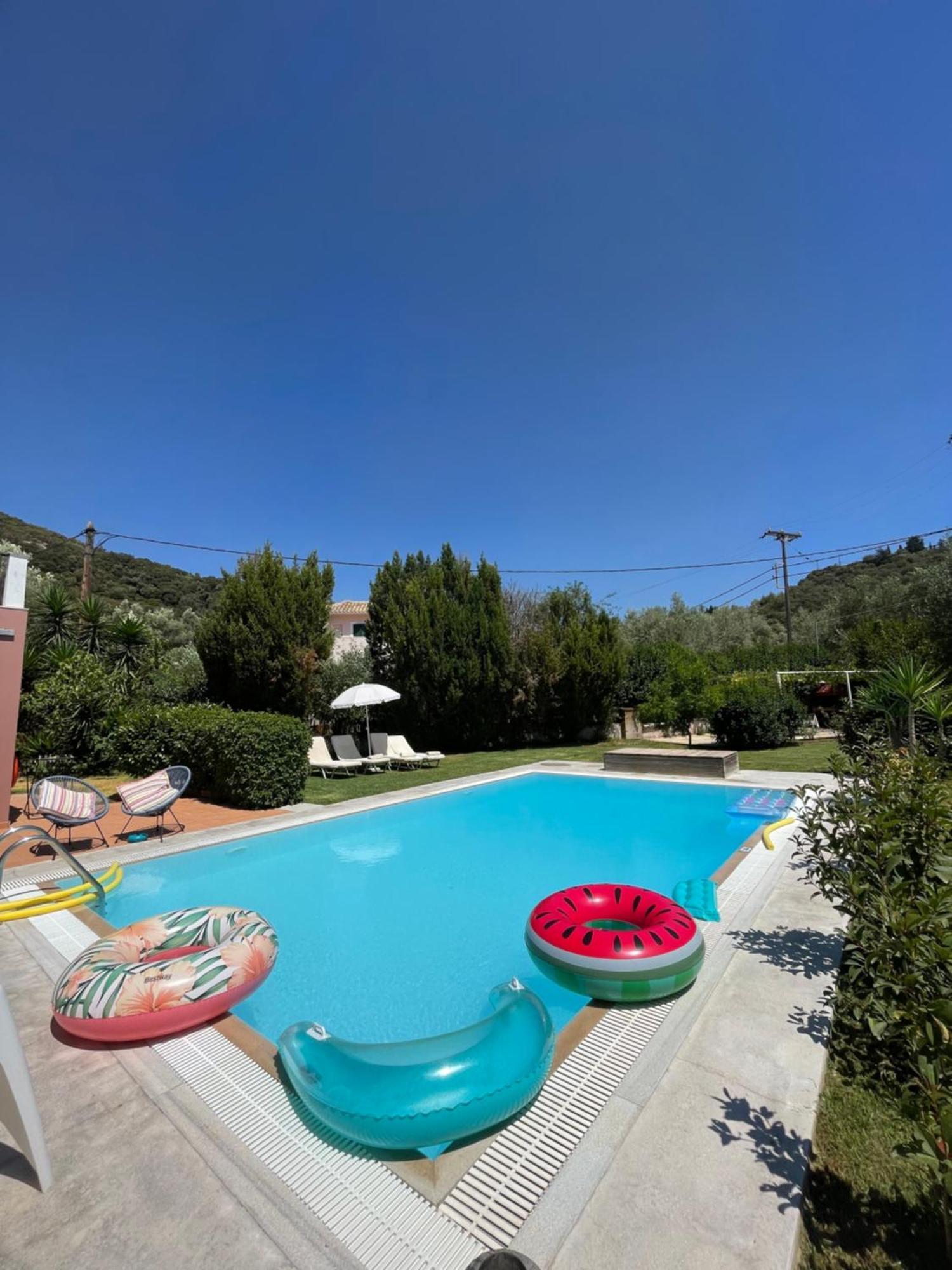 Gialos Villas 1-2 With A Private Pool ميكروس جيالوس المظهر الخارجي الصورة